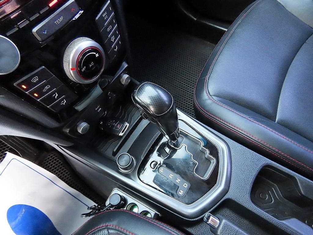 Ssangyong Tivoli - Vista 8