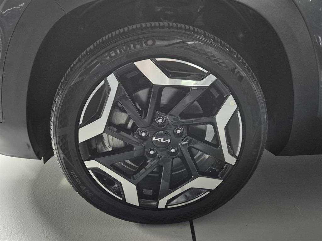 KIA Seltos 2024 Gris - Importación desde Corea - HF Imports Iquique - Foto 20