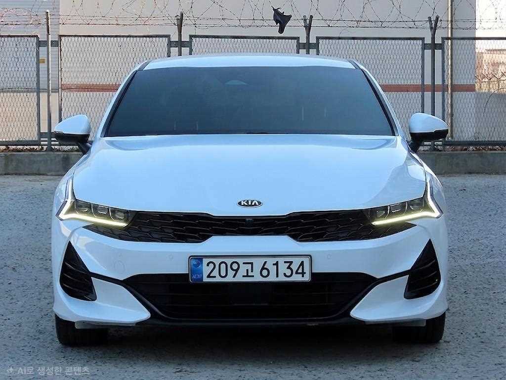 KIA K5 2021 Blanco - Importación desde Corea - HF Imports Iquique - Foto 1