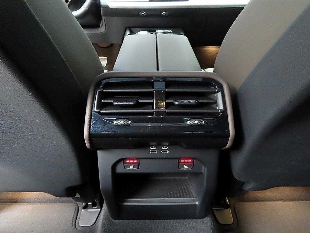 BMW 5 Series 2024 Blanco - Importación desde Corea - HF Imports Iquique - Foto 17