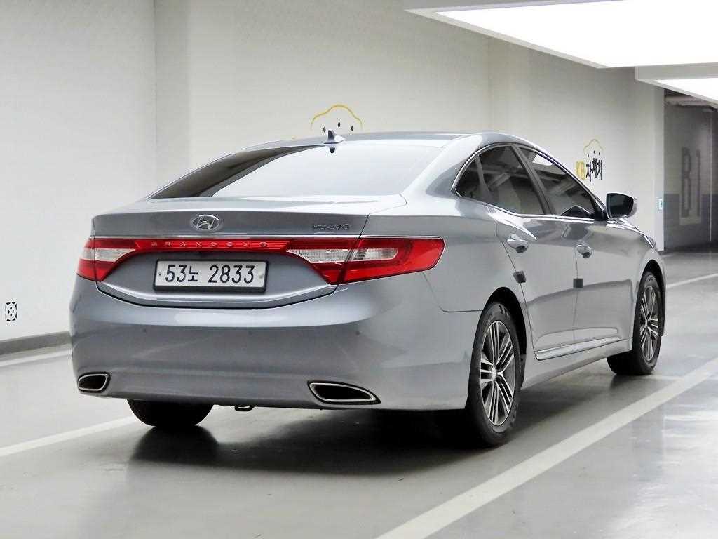 HYUNDAI Grandeur - Vista 4