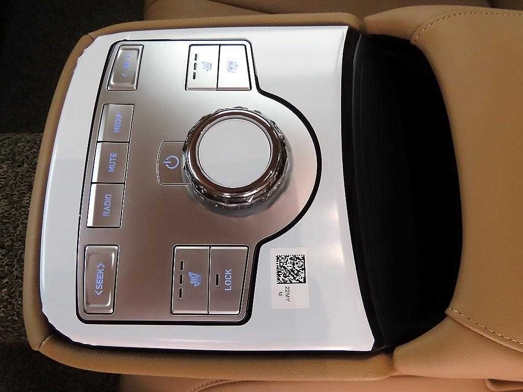 Genesis G80 2025 Blanco - Importación desde Corea - HF Imports Iquique - Foto 17