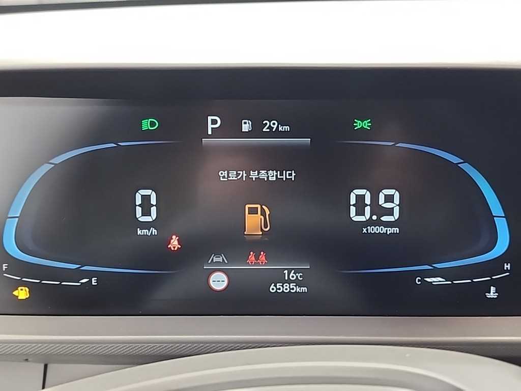 HYUNDAI Casper - Vista 6