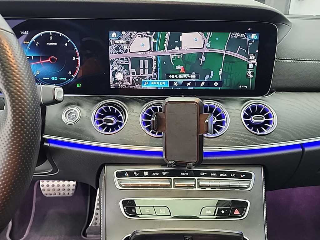 Mercedes Benz CLS Class - Vista 10