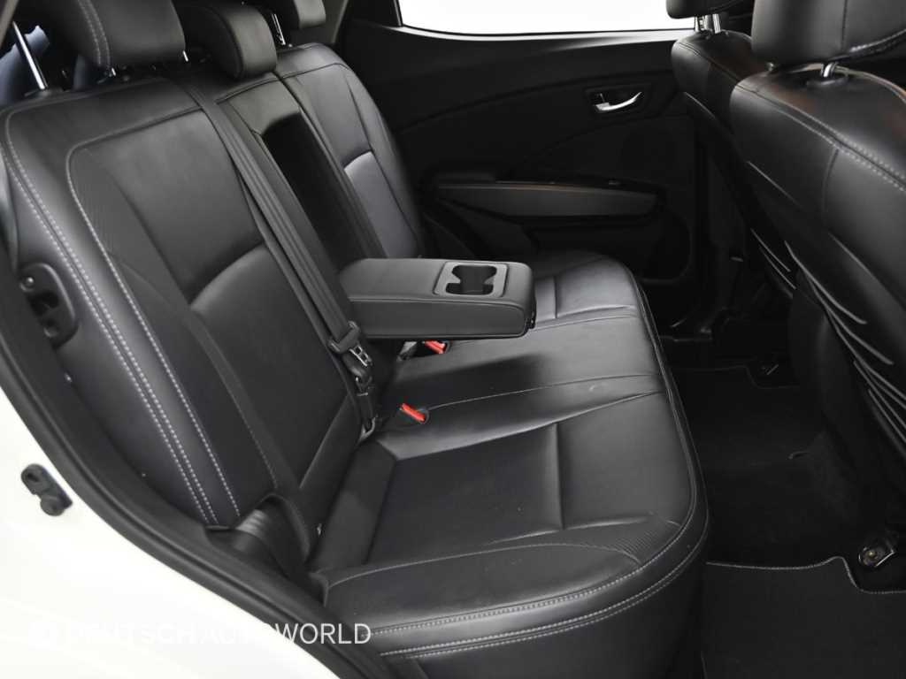 Ssangyong Tivoli - Vista 12