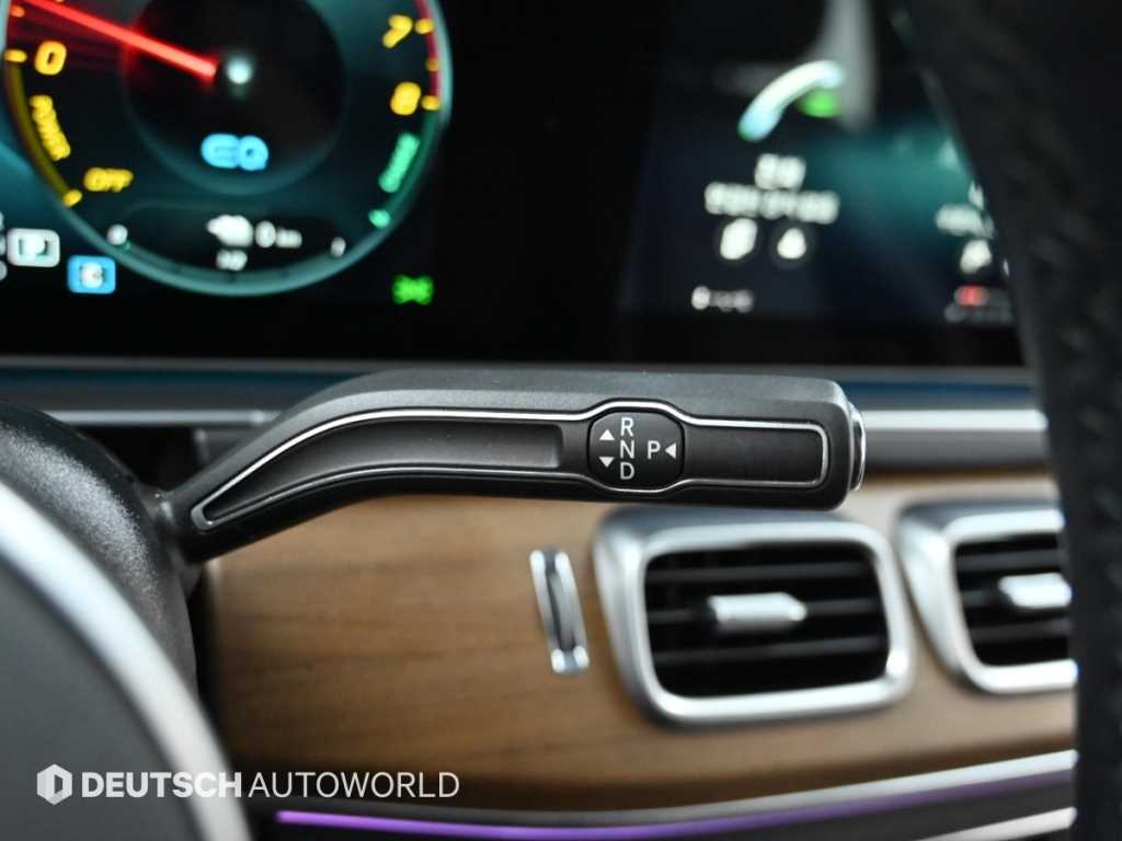 Mercedes Benz GLE Class - Vista 9