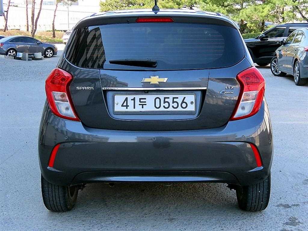 Chevrolet Spark - Vista 4