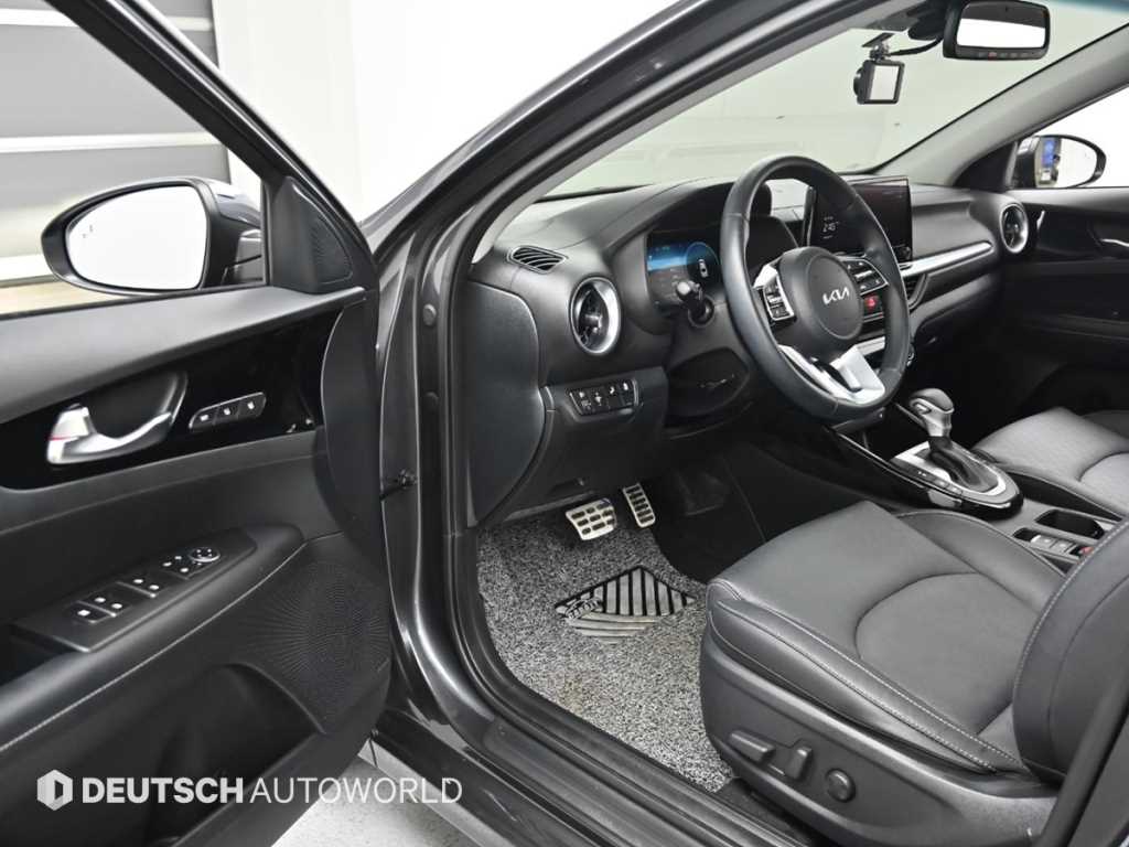 KIA K3 - Vista 11