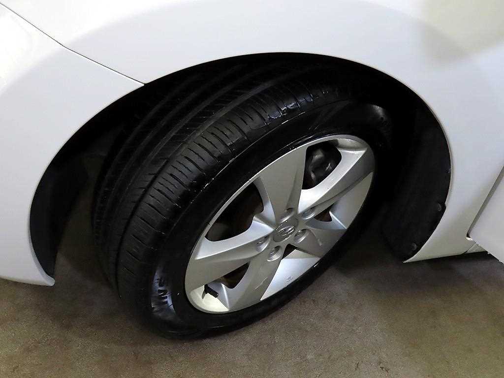 HYUNDAI Avante 2011 Blanco - Importación desde Corea - HF Imports Iquique - Foto 17