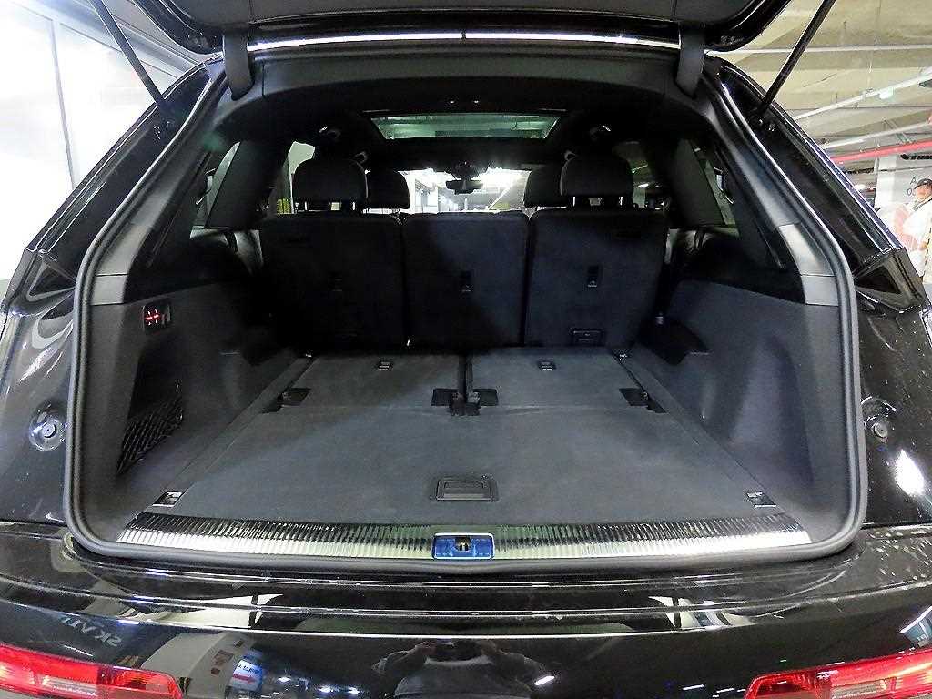 Audi Q7 2023 Negro - Importación desde Corea - HF Imports Iquique - Foto 17