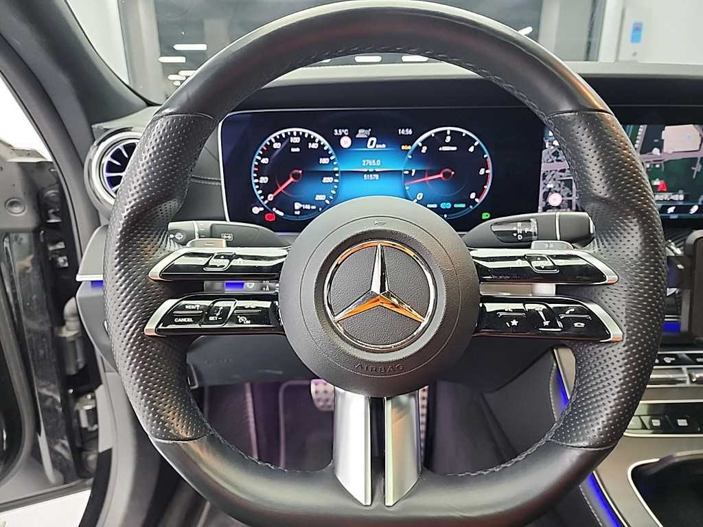 Mercedes Benz CLS Class - Vista 9