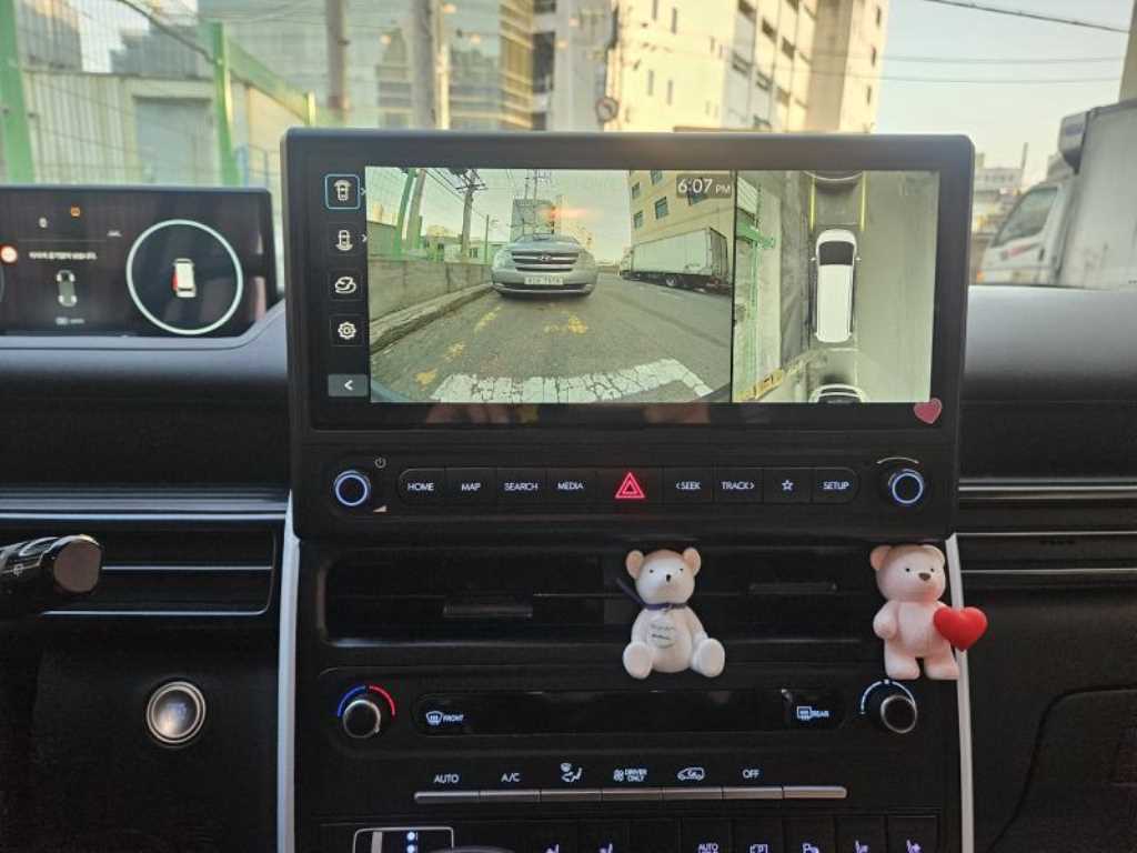 HYUNDAI Staria - Vista 10