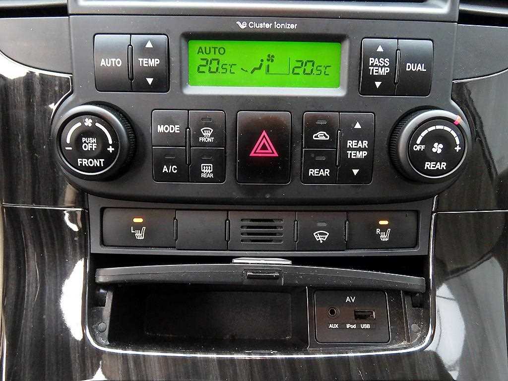 KIA Carnival 2010 Gris - Importación desde Corea - HF Imports Iquique - Foto 14