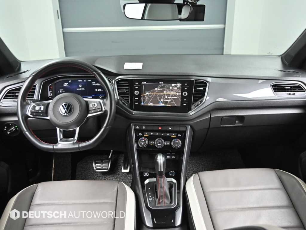 Volkswagen T-Roc - Vista 7