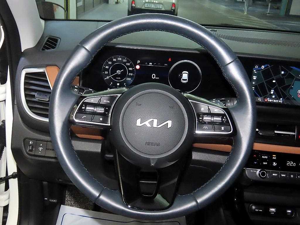 KIA Seltos - Vista 8