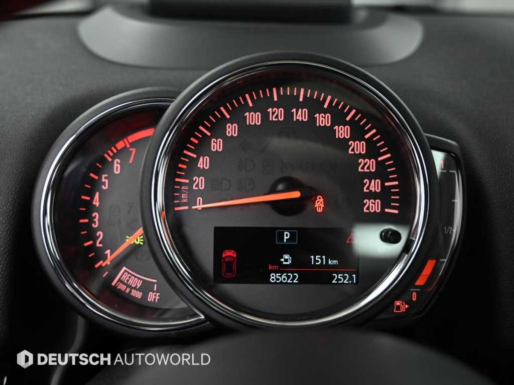 Mini Countryman - Vista 8