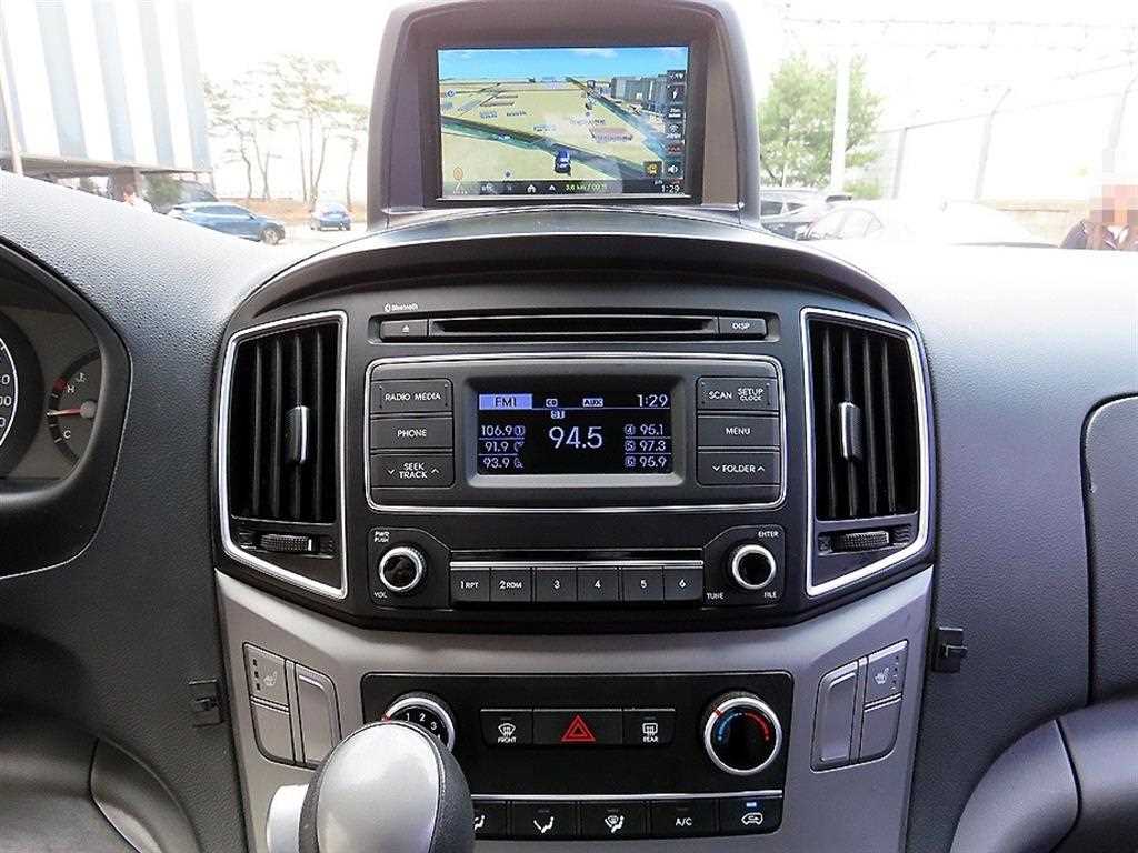 HYUNDAI Starex 2016 - Importación desde Corea - HF Imports Iquique - Foto 13