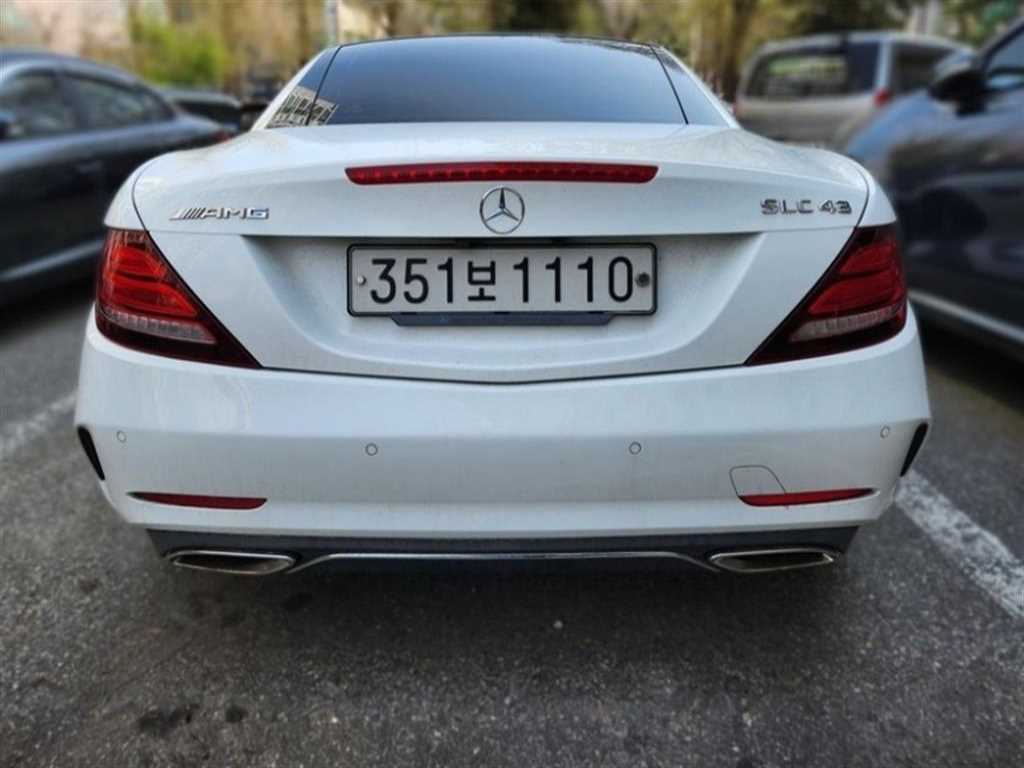 Mercedes Benz SLC Class - Vista 3