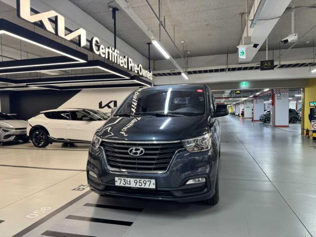 HYUNDAI Starex 2019 - Importación desde Corea - HF Imports Iquique - Foto 1