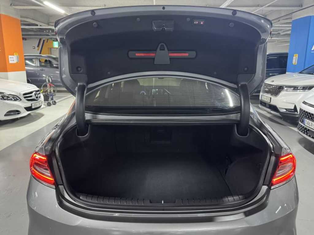 HYUNDAI Grandeur 2018 Gris - Importación desde Corea - HF Imports Iquique - Foto 19