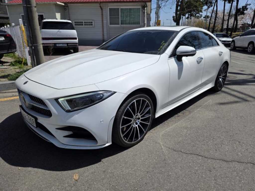 Mercedes Benz CLS Class - Vista 4