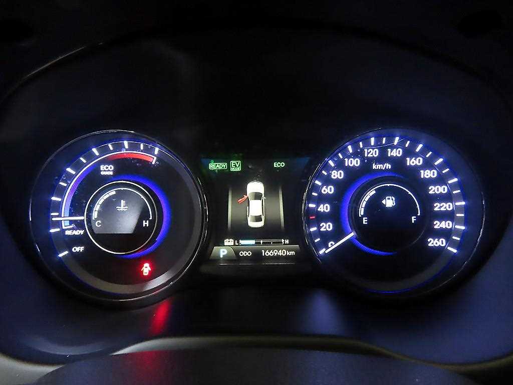 HYUNDAI Grandeur - Vista 9