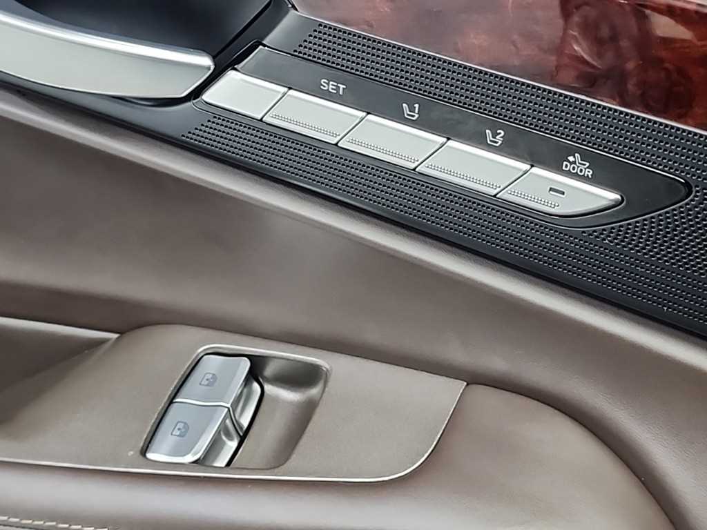 Genesis EQ900 2016 Café - Importación desde Corea - HF Imports Iquique - Foto 16