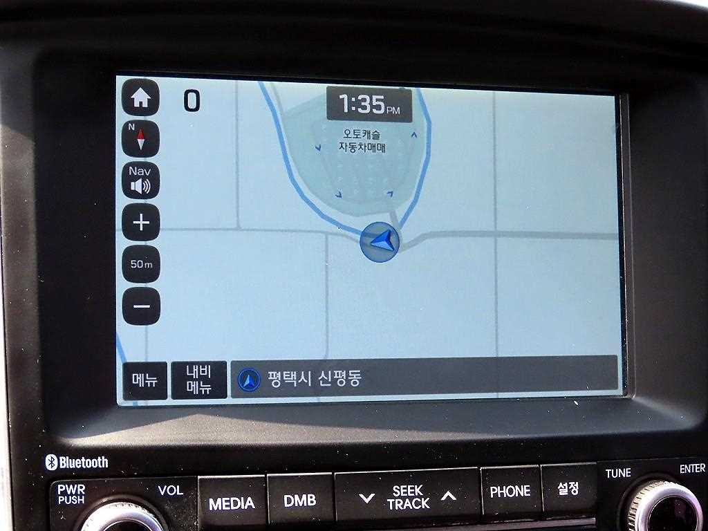 HYUNDAI Starex - Vista 5