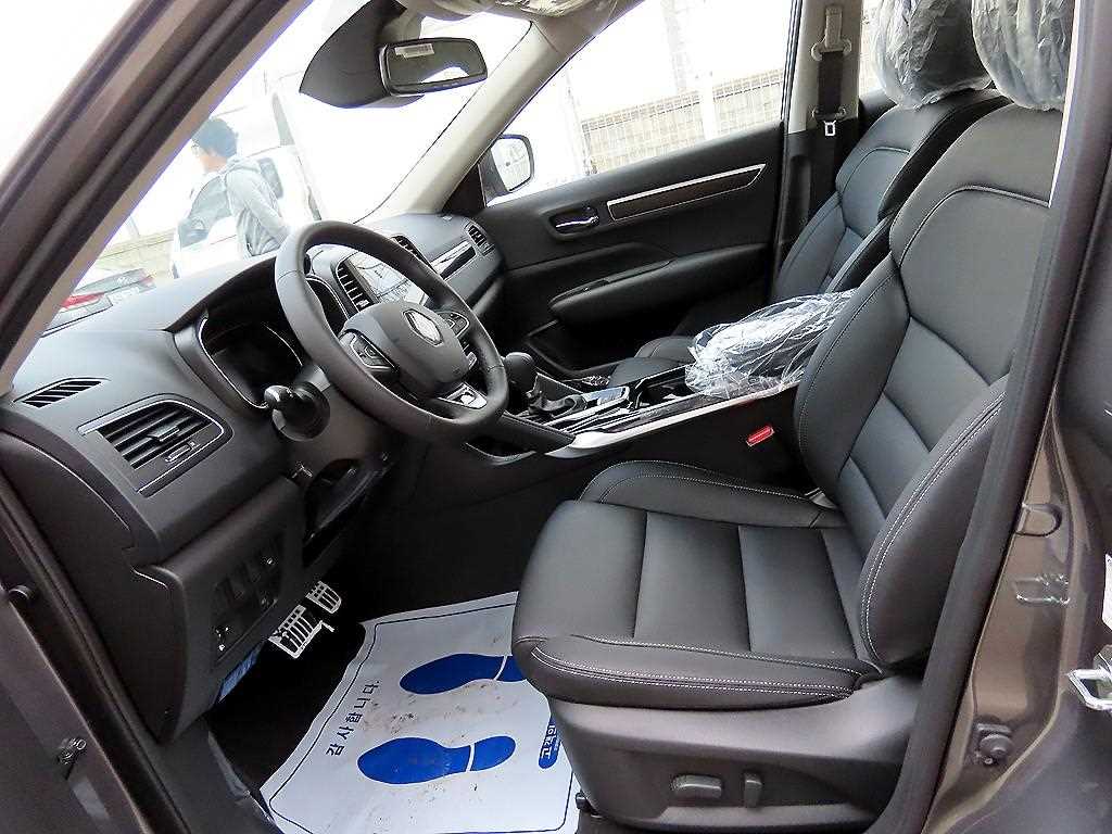 SAMSUNG QM6 - Vista 5