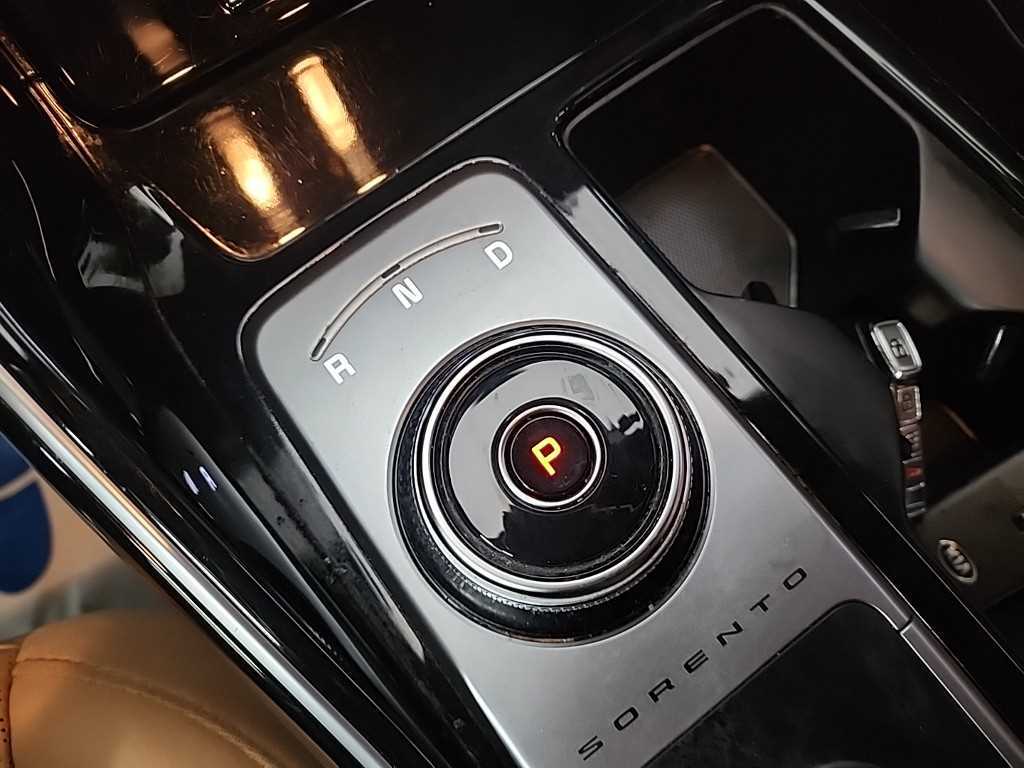 KIA Sorento - Vista 8