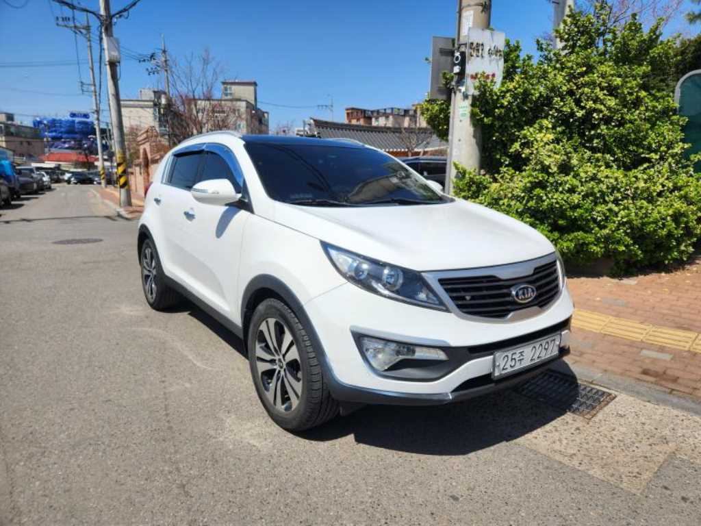 KIA Sportage - Vista 5