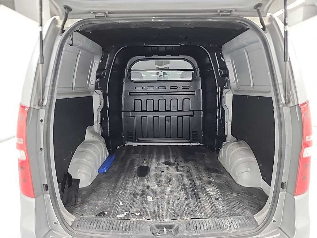 HYUNDAI Starex 2011 Gris - Importación desde Corea - HF Imports Iquique - Foto 16