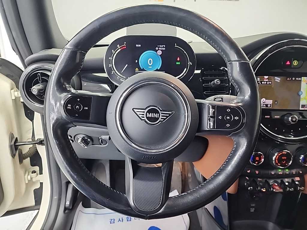 Mini Cooper Convertible - Vista 9