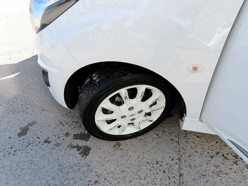 Chevrolet Spark 2015 Blanco - Importación desde Corea - HF Imports Iquique - Foto 17