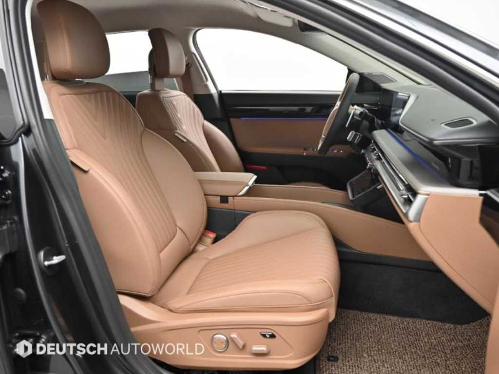 HYUNDAI Grandeur - Vista 10