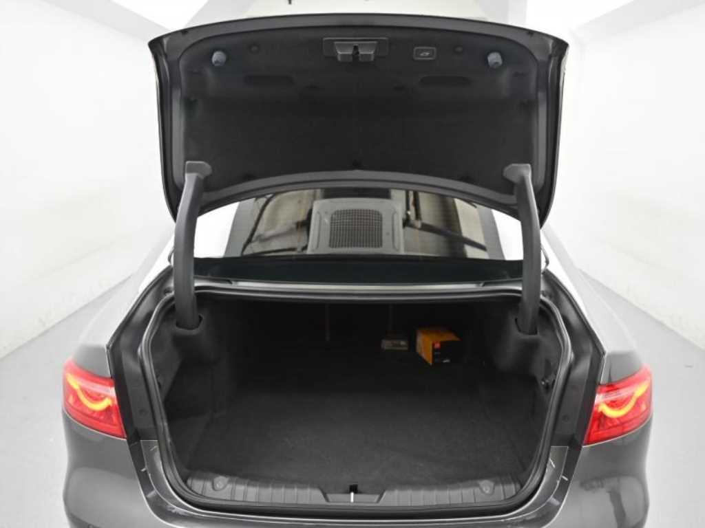 Jaguar XF 2019 - Importación desde Corea - HF Imports Iquique - Foto 19