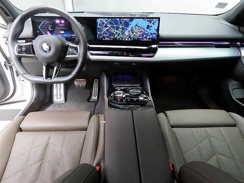 BMW 5 Series - Vista 7