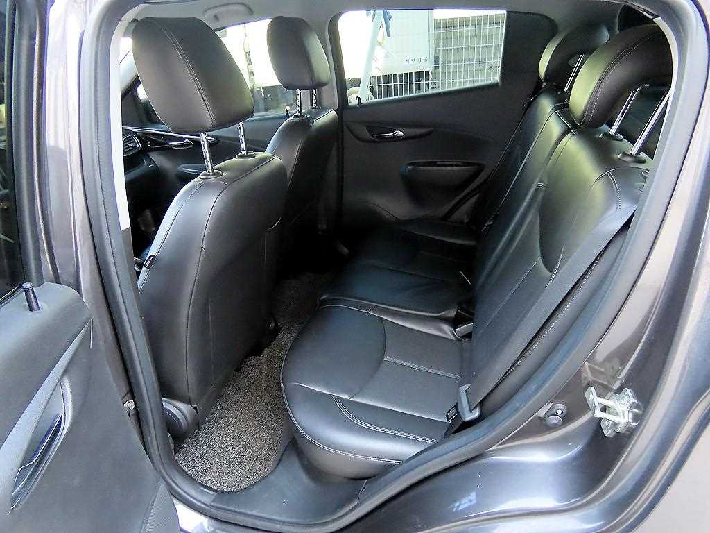 Chevrolet Spark - Vista 6