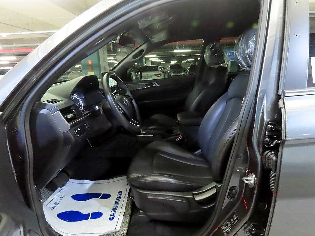 Ssangyong Musso - Vista 6