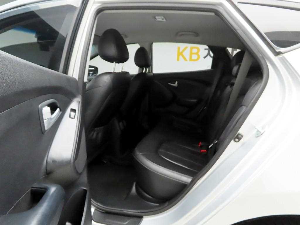 HYUNDAI Tucson 2014 Plateado - Importación desde Corea - HF Imports Iquique - Foto 14