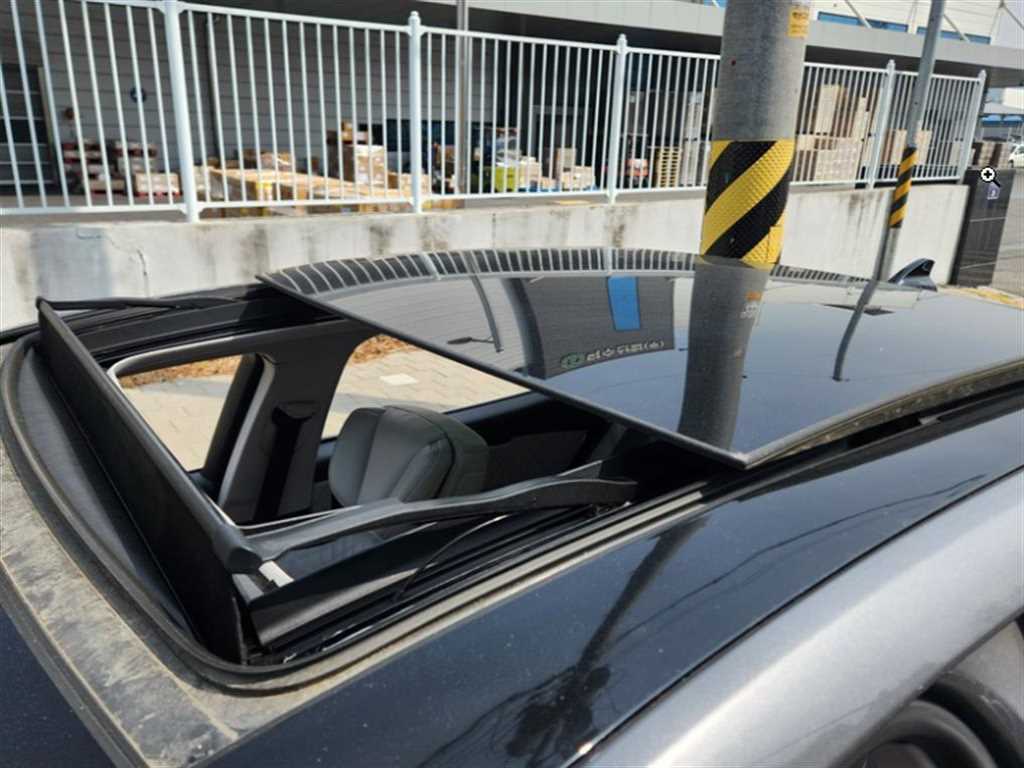 SAMSUNG SM6 - Vista 9