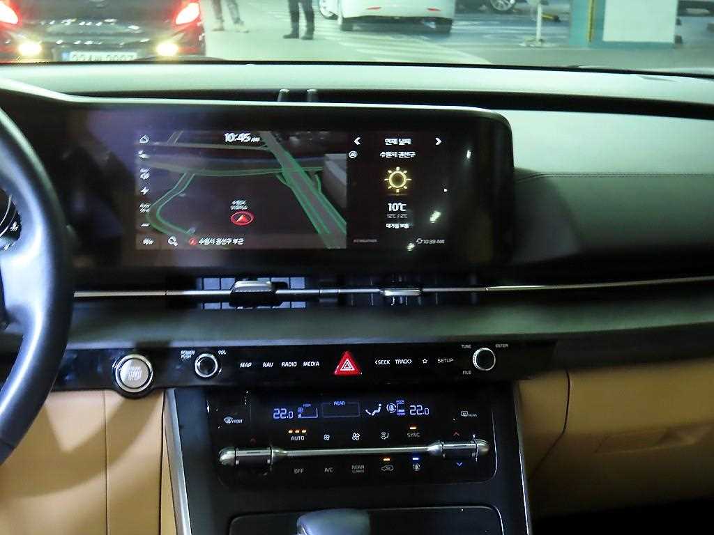 KIA Carnival - Vista 9