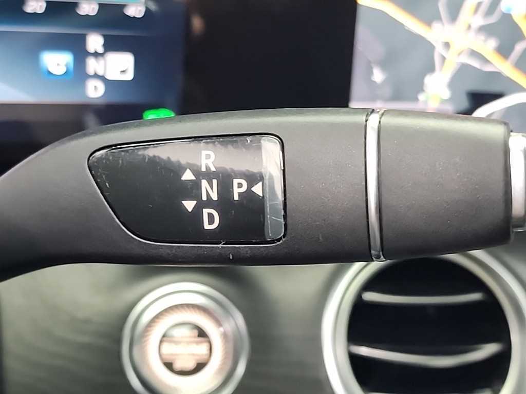 Mercedes Benz E class - Vista 8