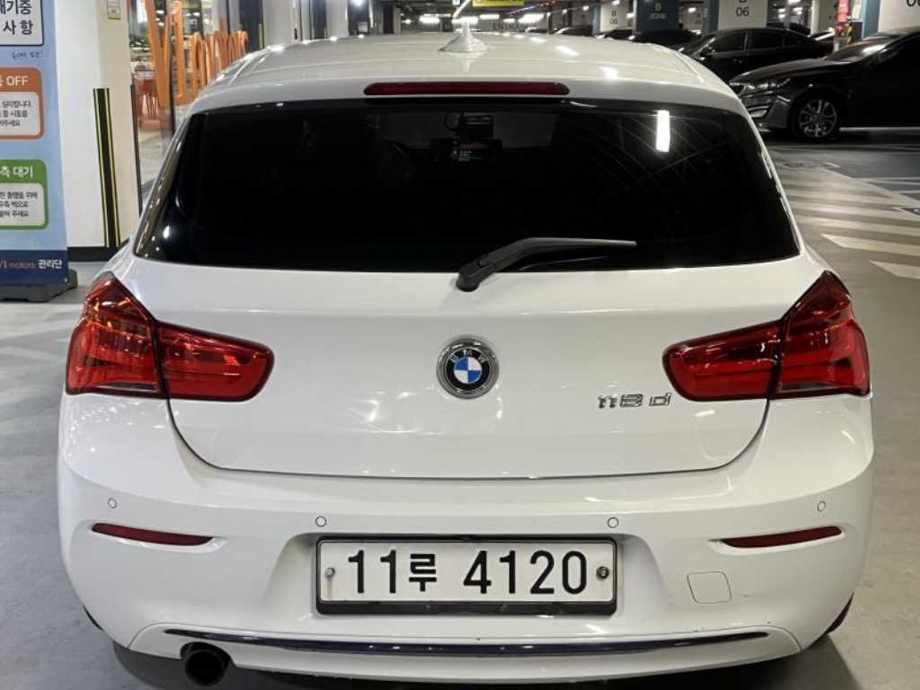 BMW 1 series - Vista 5