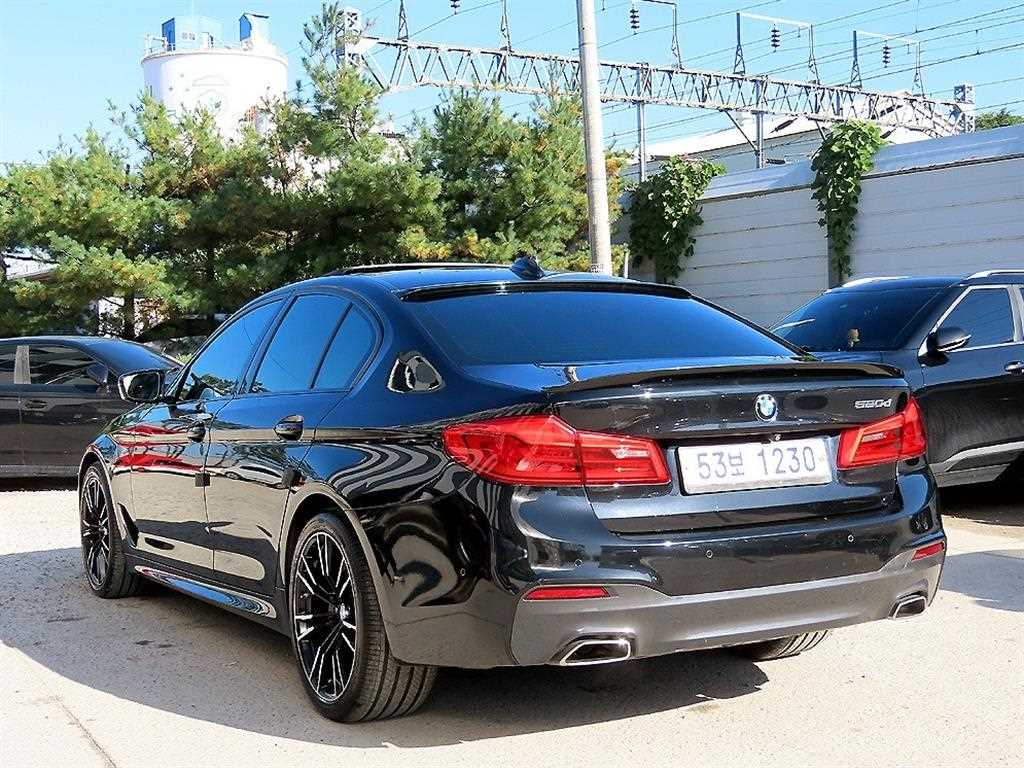 BMW 5 Series - Vista 3