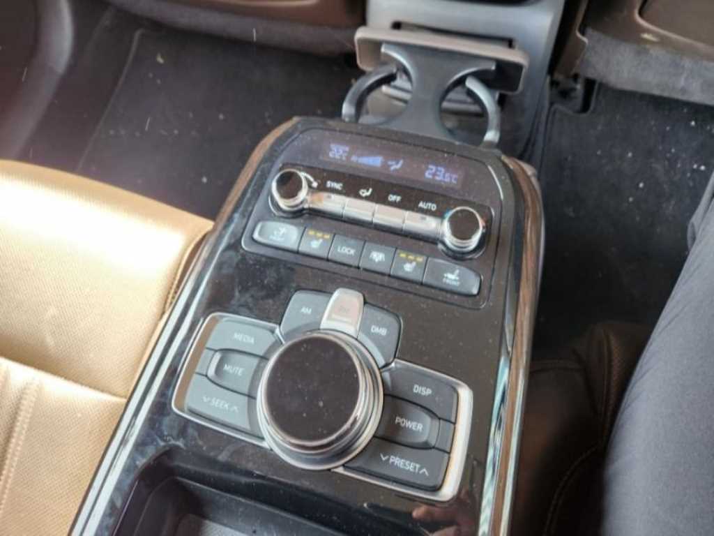 Genesis EQ900 2018 Negro - Importación desde Corea - HF Imports Iquique - Foto 16