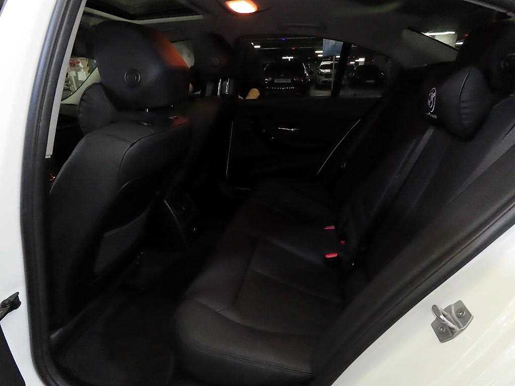 BMW 3 series - Vista 7