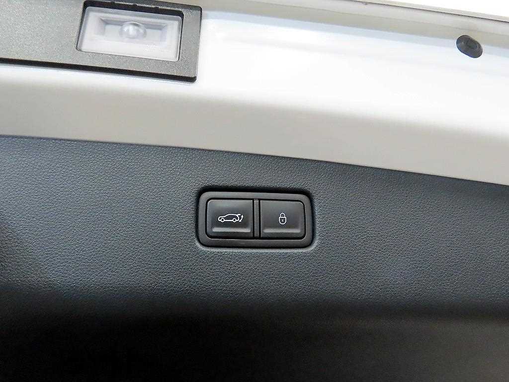 Genesis GV70 2021 Blanco - Importación desde Corea - HF Imports Iquique - Foto 16