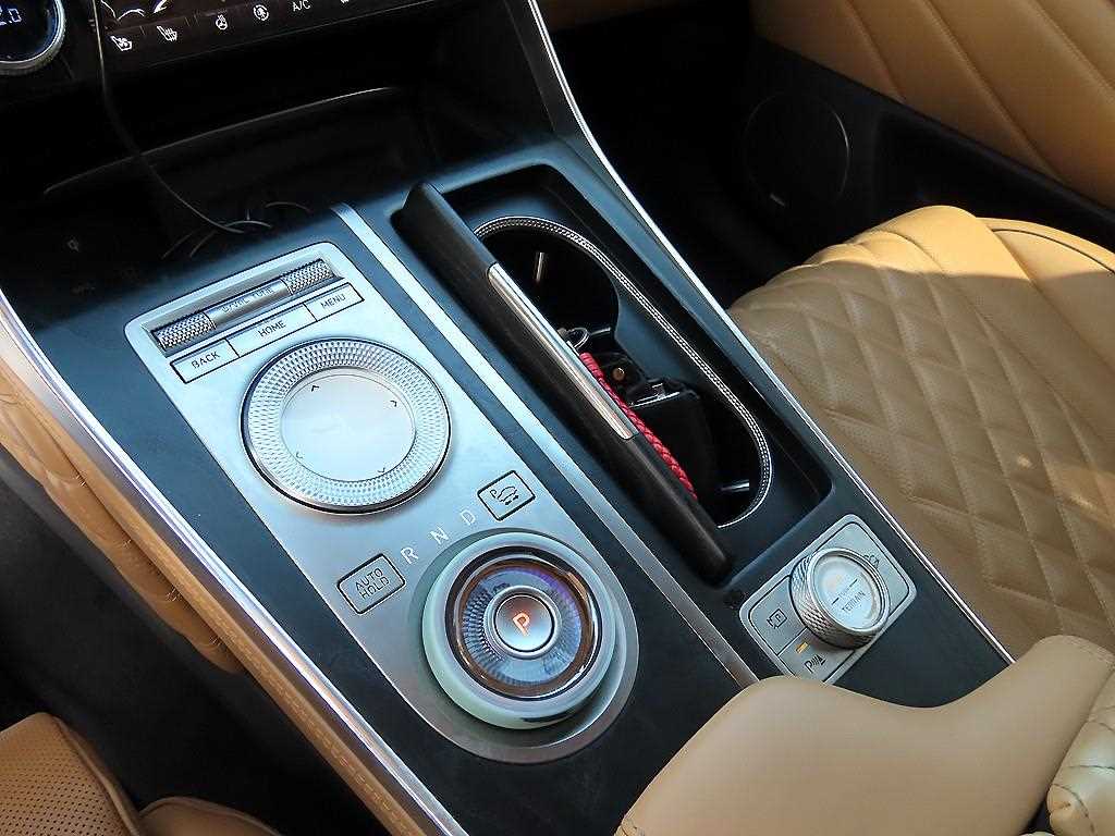 Genesis GV80 - Vista 11