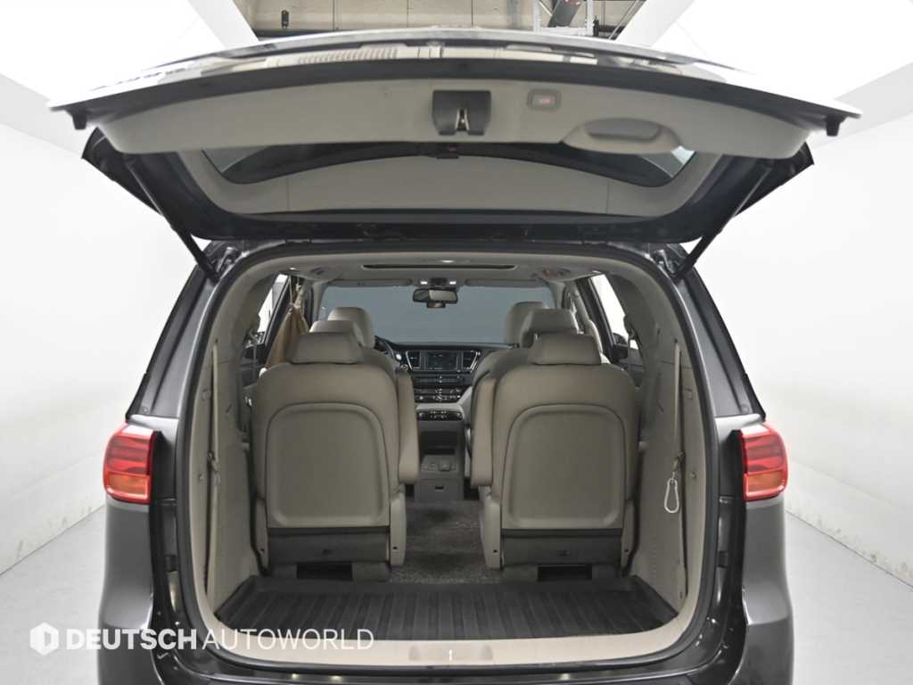 KIA Carnival 2019 Gris - Importación desde Corea - HF Imports Iquique - Foto 19